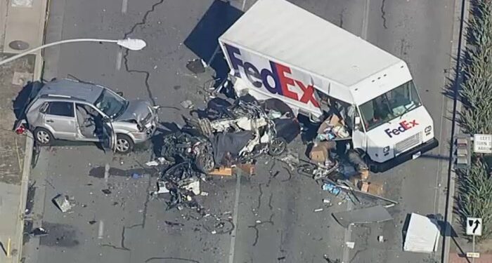 Where's my package? Delivery truck crashes, Amazon packages scattered ...